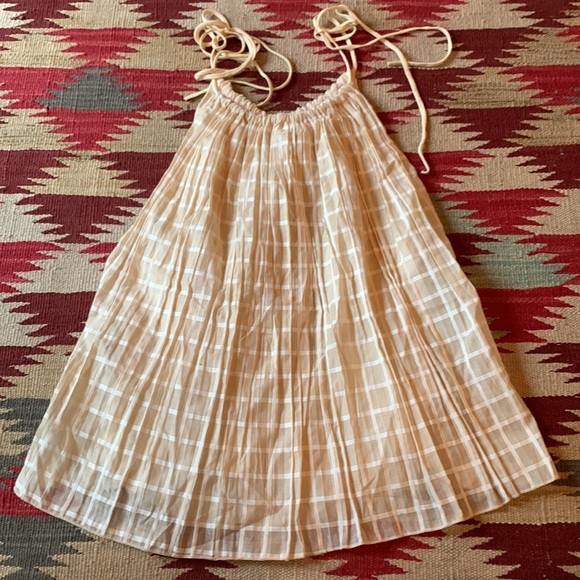 Objects Without Meaning, Size Medium, Pleated Top - Picture 4 of 5